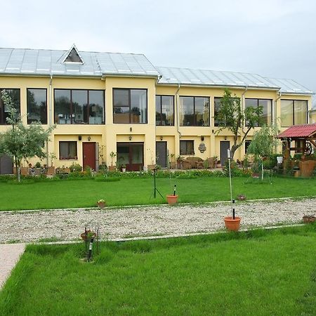 Villa Giulia Islaz Exteriör bild