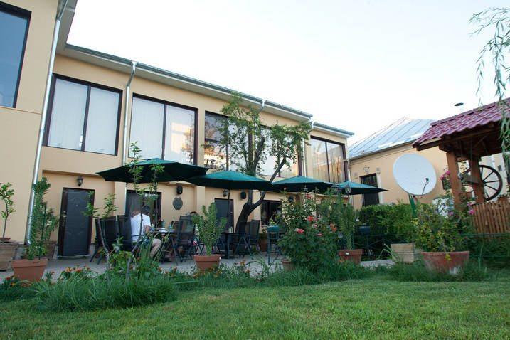 Villa Giulia Islaz Exteriör bild